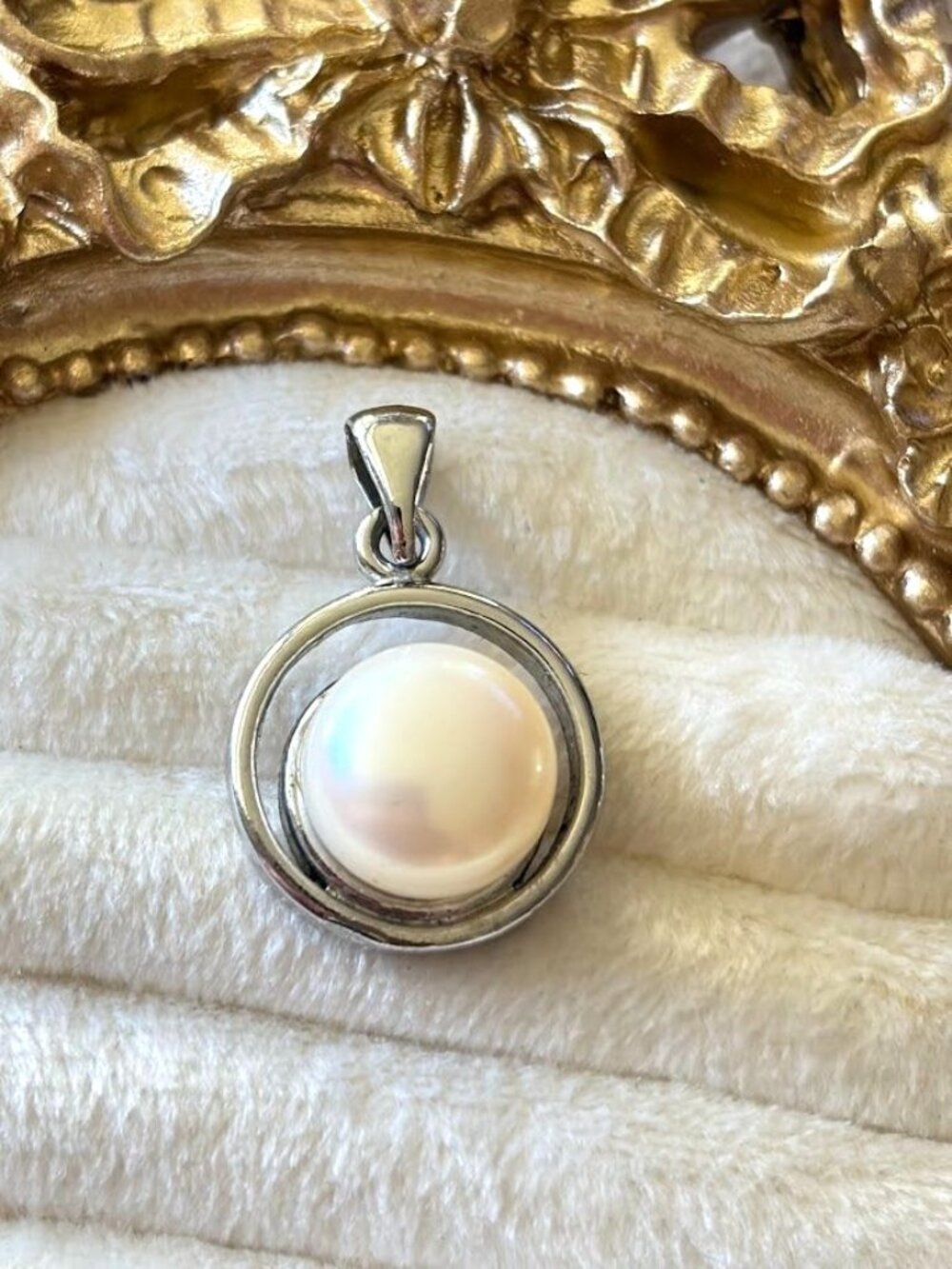 Vintage 8K Gold Filled Genuine Pearl Round Pendant 8K GF